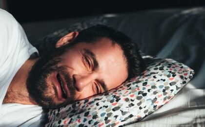 comment gérer la tristesse - homme