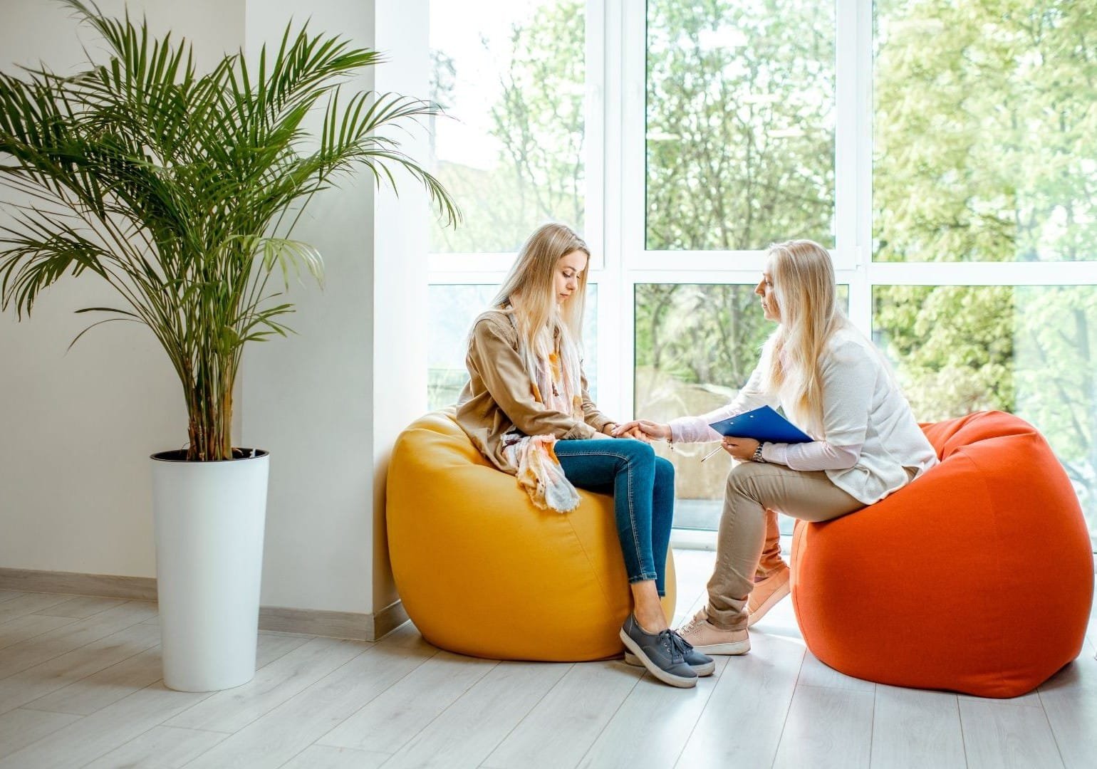 Je n’ai pas le moral : comment aller mieux ? - Parler à un professionnel